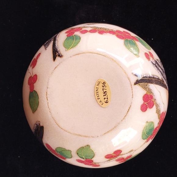 William Bill Yee Plique-a-Jour Cloisonne Chickadee Votive Candle Holder - Picture 5 of 7